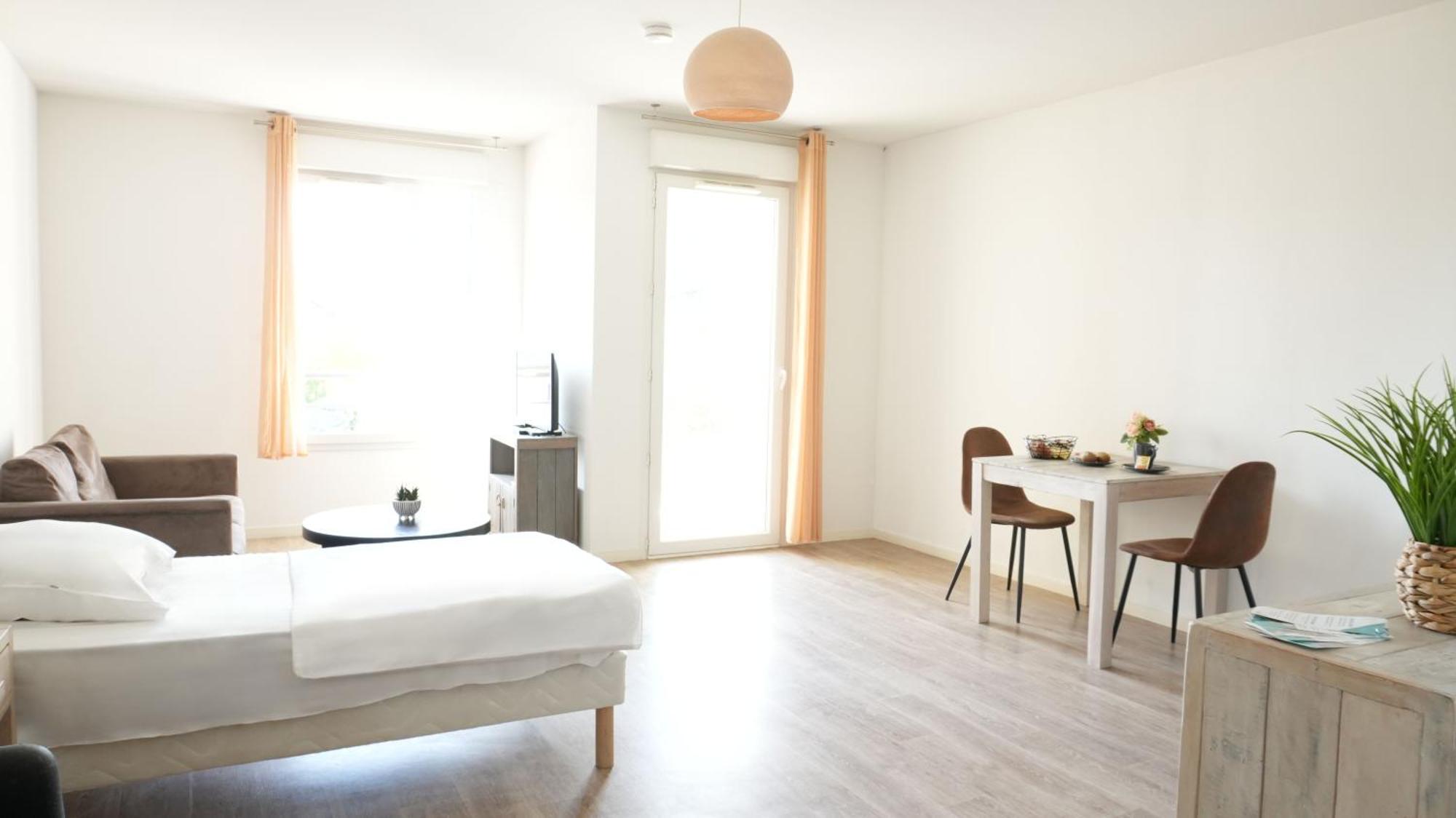 Zenao Appart'Hotel Nevers Zewnętrze zdjęcie